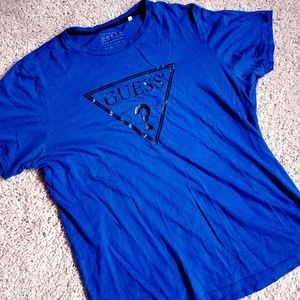 Vintage GUESS Triangle Logo T-shirt Blue, Size S